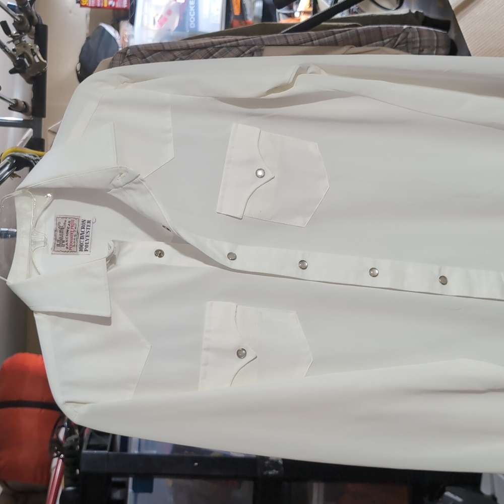Garage Sale!! Hbc ranchware permanent press long tail cowboy shirt... XL